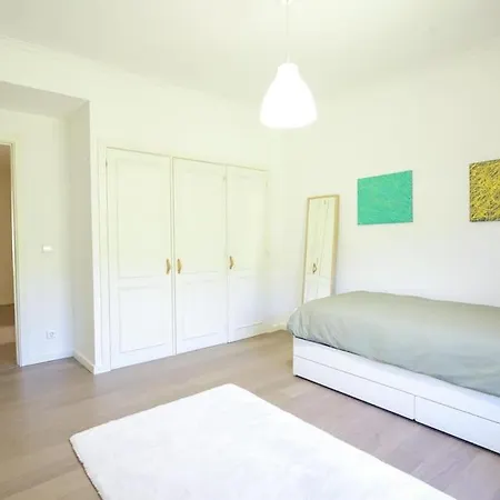 Stunning Duplex In 아파트