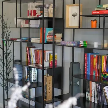 아파트 Stunning Duplex In